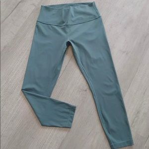 LULULEMON HIGH RISE 25” leggings tights